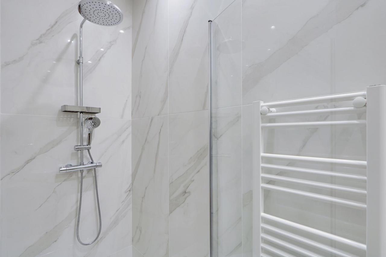 Pick A Flat'S Apartment In Neuilly Sur Seine - Avenue Charles De Gaulle Buitenkant foto