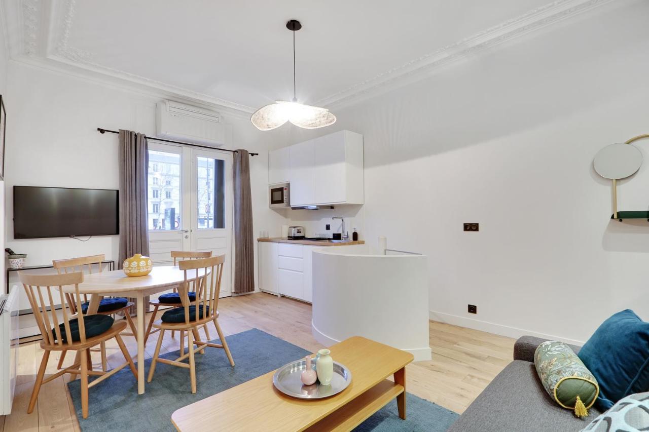 Pick A Flat'S Apartment In Neuilly Sur Seine - Avenue Charles De Gaulle Buitenkant foto